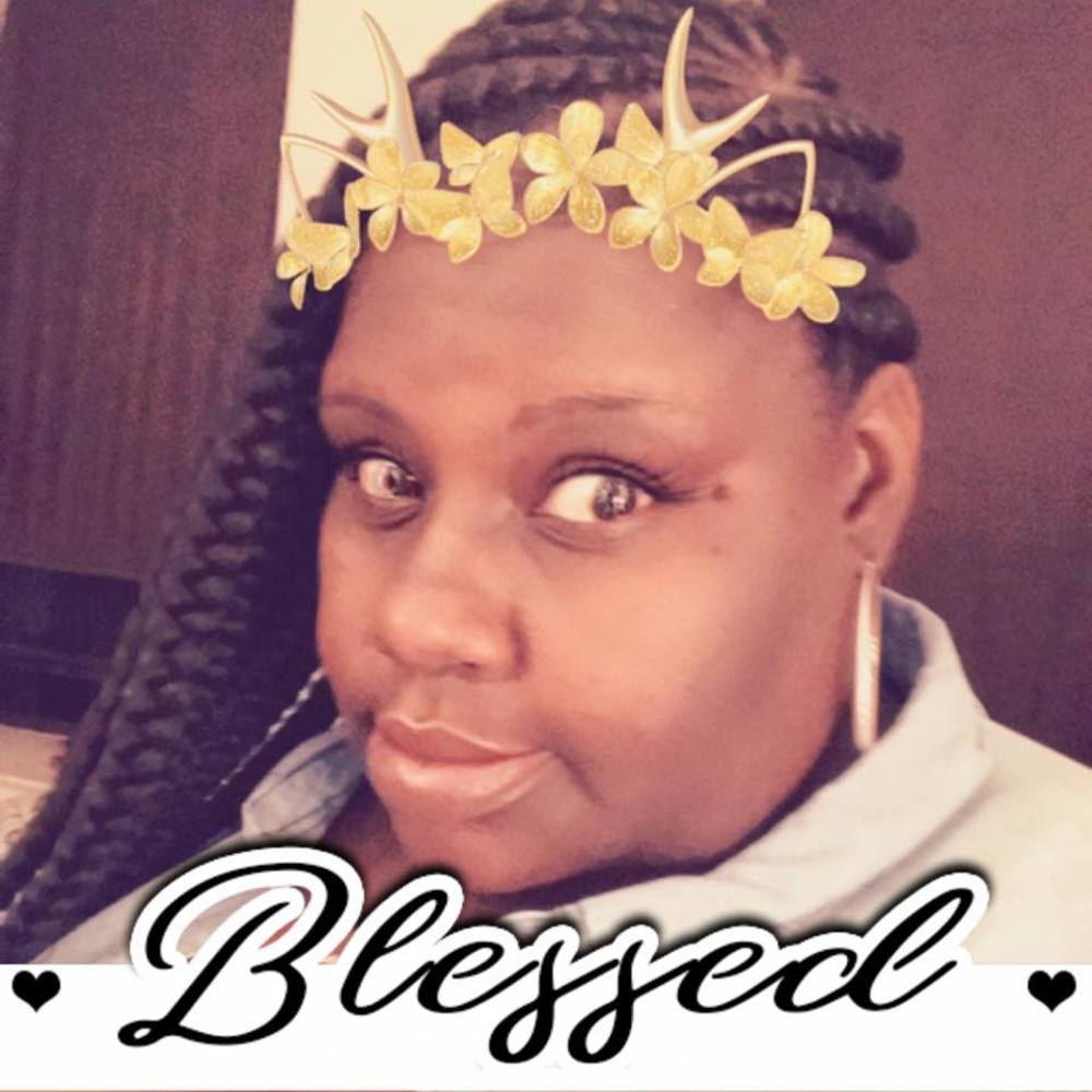 Meet your Posher, Theresa